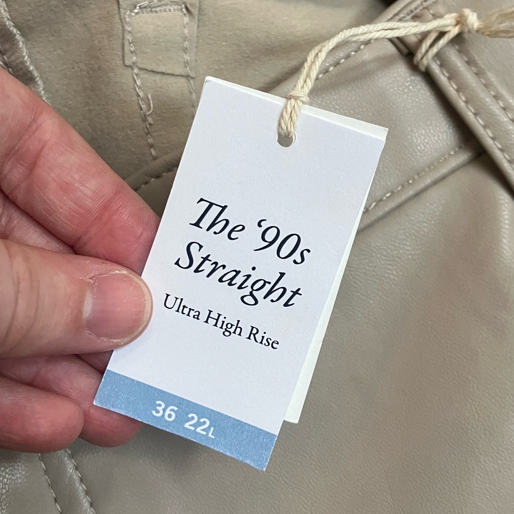 NEW Abercrombie & Fitch The 90's Straight Ultra High Faux Leather Pants Size 36 - Picture 5 of 8